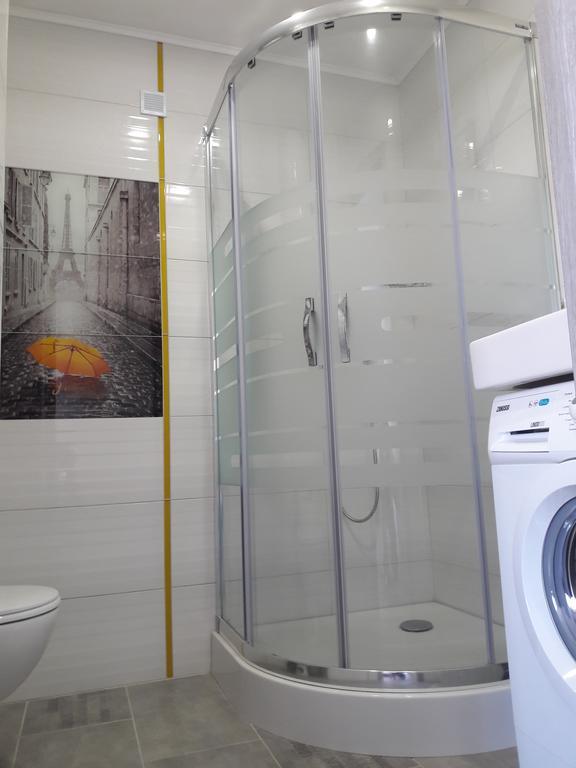 Apartmens Near Metalist Apartman Harkov Kültér fotó